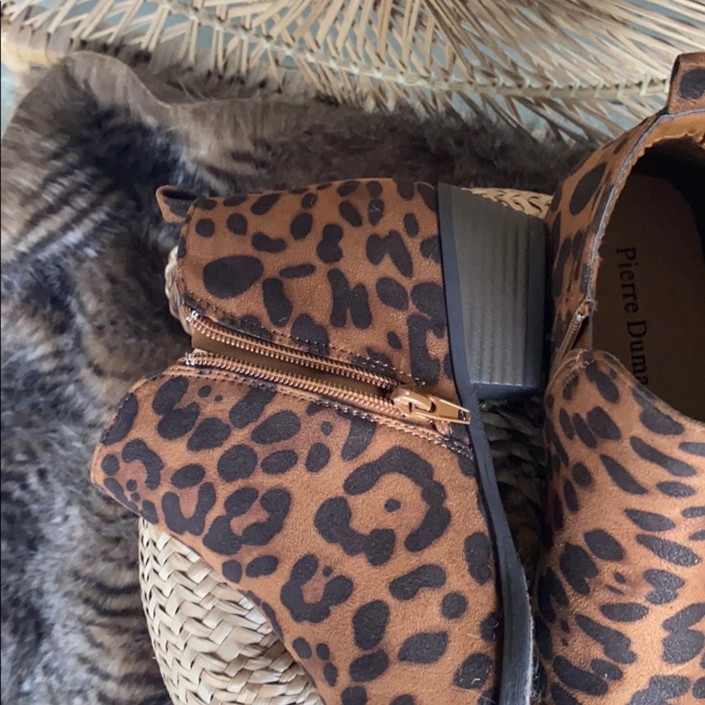 NEW Leopard Ankle Booties - Picture 7 of 9